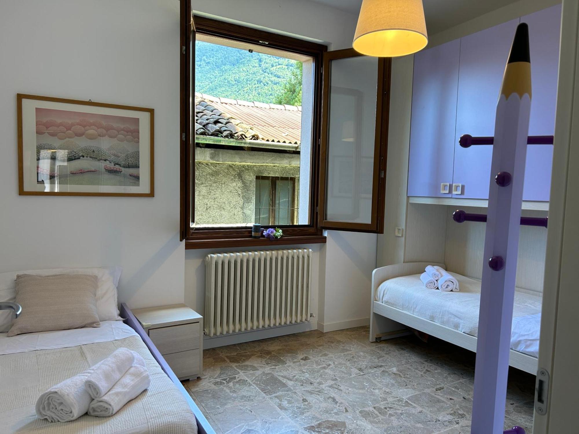 Terrazza Fucinetta Apartment Introbio Exterior photo